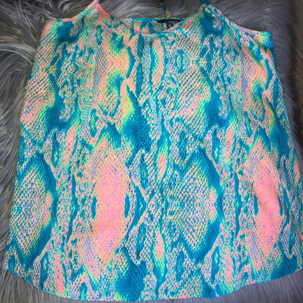 Tank Top - Picture 3 of 5